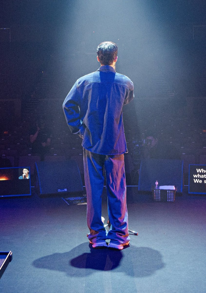 이재욱 등이 좋다고 말해 ♡