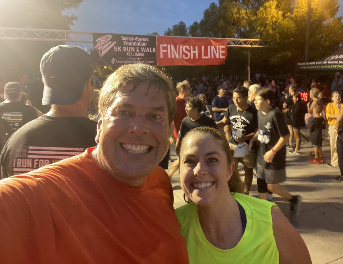 David Lockwood, III, SIOR, CCIM, CRE (@dlockwoodiii) on Twitter photo Sunās Up Columbia ! Last night was a great night for the Tunnel to Towers annual 5K. Loved running again with my daughter Kimberlee. Itās an annual tradition for us. Such a great event and wonderful cause. <a href="/Tunnel2Towers/">Tunnel to Towers Foundation</a> <a href="/SVMcpherson/">Susan McPherson</a> <a href="/ColaChamber/">Columbia Chamber</a> Sunās Up Columbia ! Last night was a great night for the Tunnel to Towers annual 5K. Loved running again with my daughter Kimberlee. Itās an annual tradition for us. Such a great event and wonderful cause. <a href="/Tunnel2Towers/">Tunnel to Towers Foundation</a> <a href="/SVMcpherson/">Susan McPherson</a> <a href="/ColaChamber/">Columbia Chamber</a>