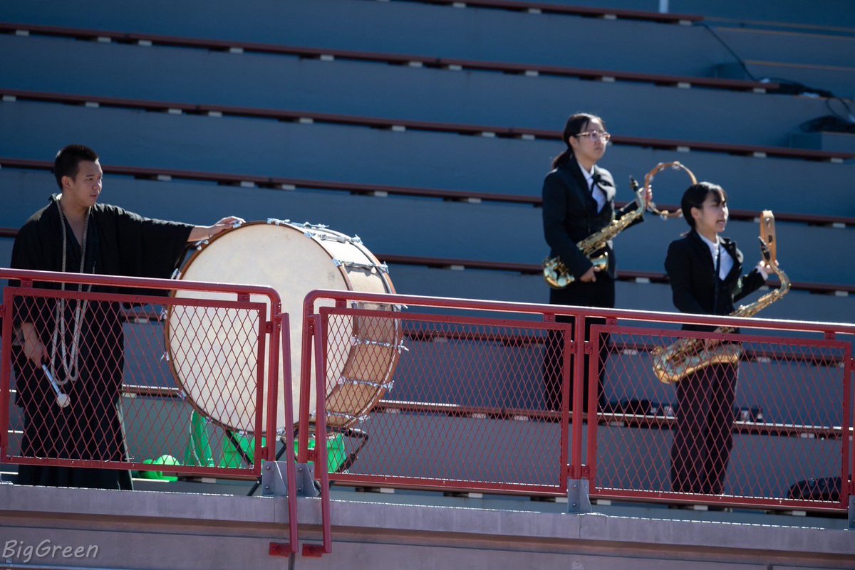 明日は久しぶりのアメフト応援があります！

13:00〜 vs釧路公立大 @円山陸上競技場

アメフトはマーチ、ファンファーレがよく流れる応援で、我々もとても楽しいです！アメフトのルールが分からなくても大丈夫！ぜひ一緒に円山で応援しましょう📣