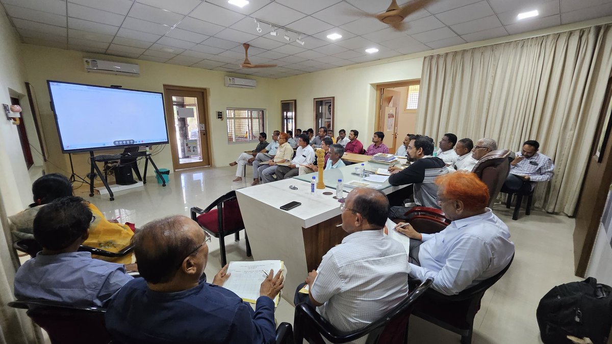 SamGDudhgaonkar's tweet image. Adv Ganeshrao Dudhgaonkar Global Elocution Competition 

E-Comp step 2 teleconference साठी स्पर्धक निवडणूक करत आहोत...

आम्ही फक्त दर्जा बघणार... 😊🙏

#DSM

#ECOMP

#Parbhani