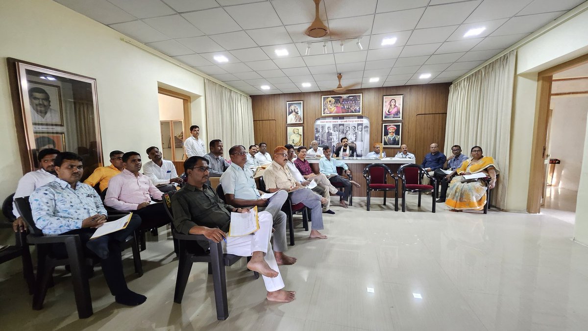 SamGDudhgaonkar's tweet image. Adv Ganeshrao Dudhgaonkar Global Elocution Competition 

E-Comp step 2 teleconference साठी स्पर्धक निवडणूक करत आहोत...

आम्ही फक्त दर्जा बघणार... 😊🙏

#DSM

#ECOMP

#Parbhani