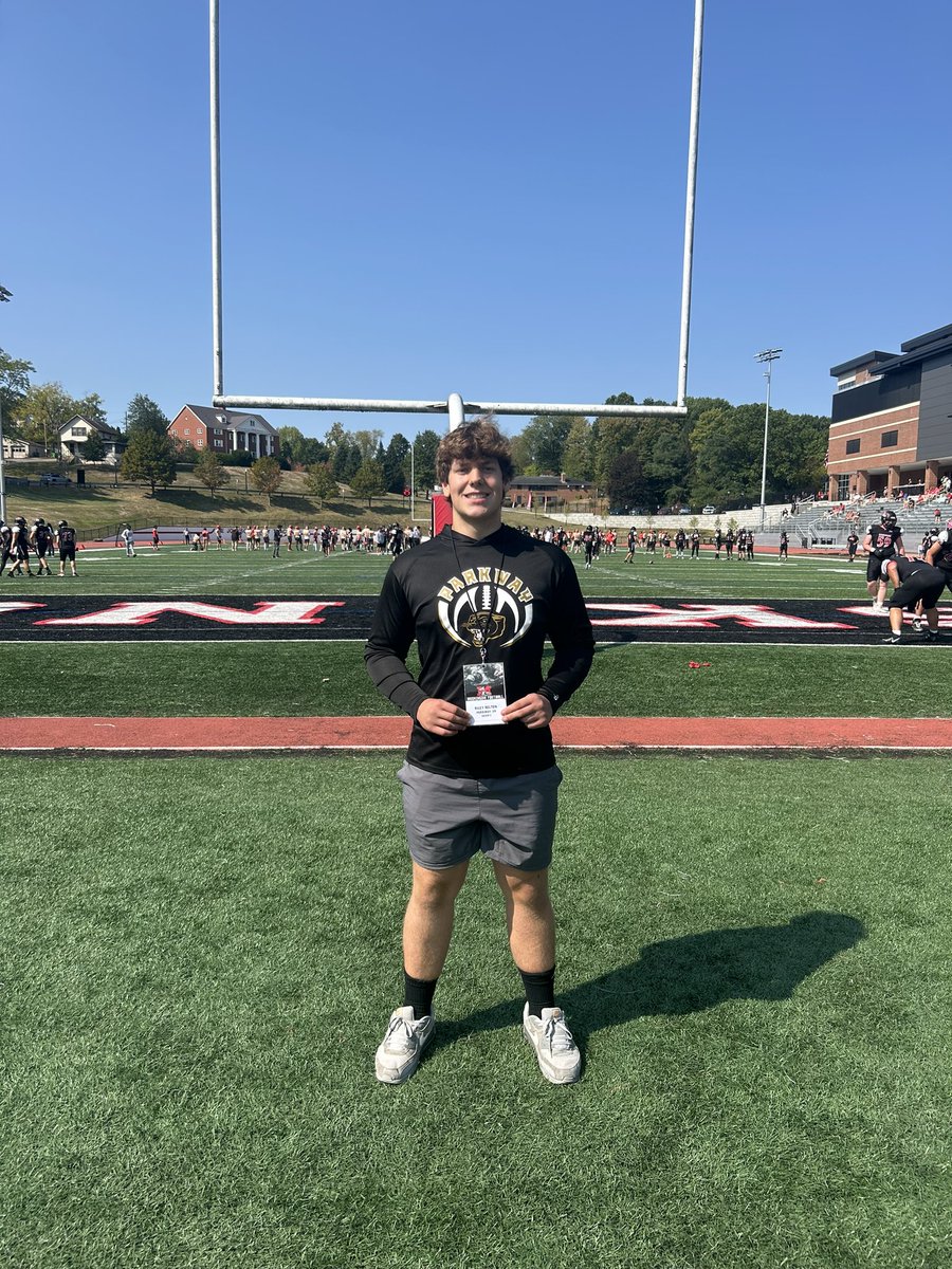 R1leyBolton's tweet photo. Had a great game day visit at Muskingum! Got to see their awesome facilities and a great environment. @CoachTHooks @MuskingumFB https://t.co/C6p0SotmgP