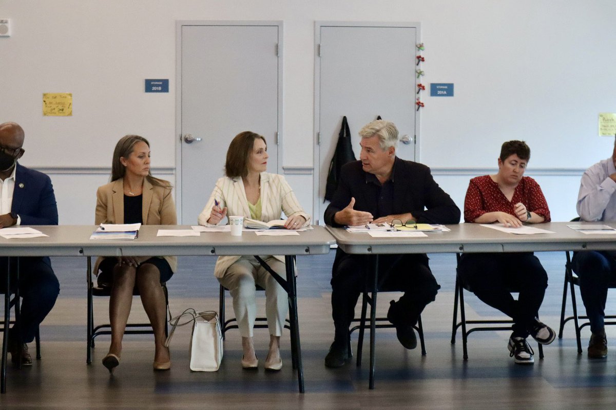 USRepKCastor's tweet photo. The climate crisis is not just about weather, it’s also about your wallet.

Thank you @SenWhitehouse for visiting me and my @StPeteFL partners to discuss the insurance crisis facing Florida homeowners. 

It’s time we take action to protect our planet, property &amp; pocketbooks. https://t.co/CN2yiEbrc8