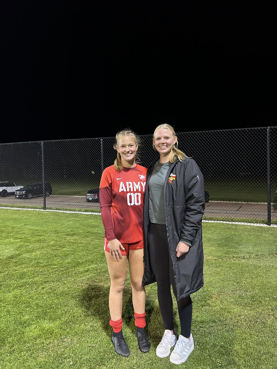 Real CO Keeper Union.  😊🔥. Current u19 Addie Colangelo with alumni and former teammate Karalyn Dail at the AFA vs Army game. #ThisIsReal