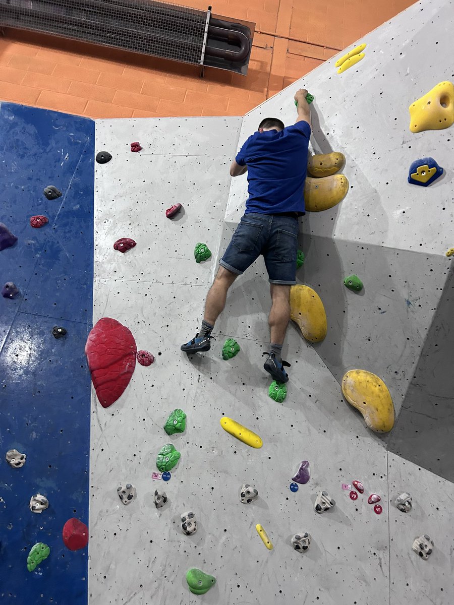 Neil Powrie tweet media