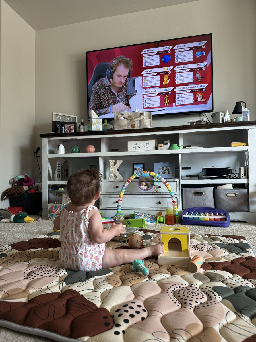 Teaching my 10 month old about Dondozo so she can understand the world we live in isn’t fair #playpokemon