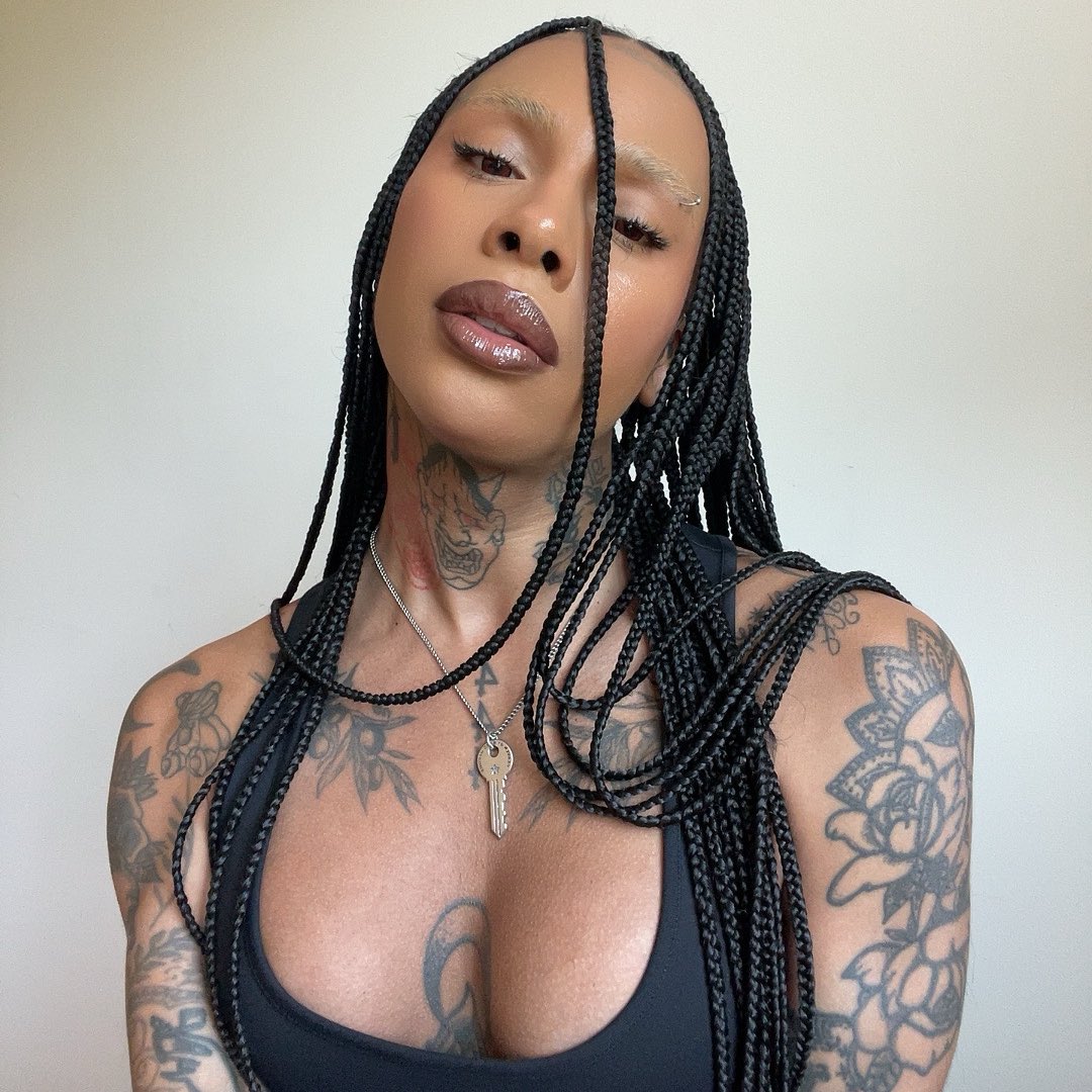 i’m too pretty for some nonchalant you gotta die bout me