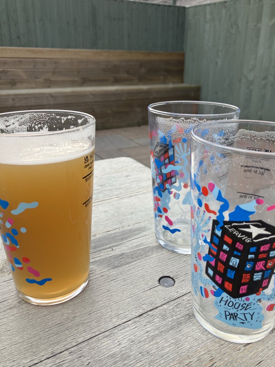 Business planning with ⁦<a href="/EmilyPerry___/">Em</a>⁩ 🍻