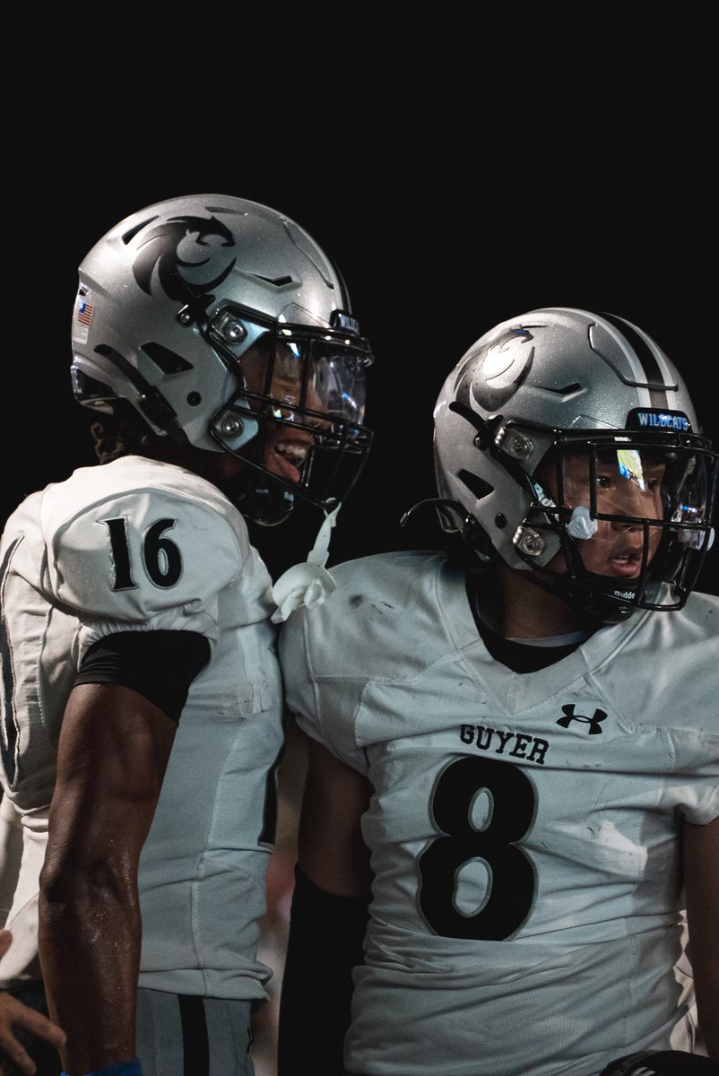 PreludeProduct1's tweet image. Adversity does not build character, it reveals it. 

#Southside #DifferentBreed #TXHSFB