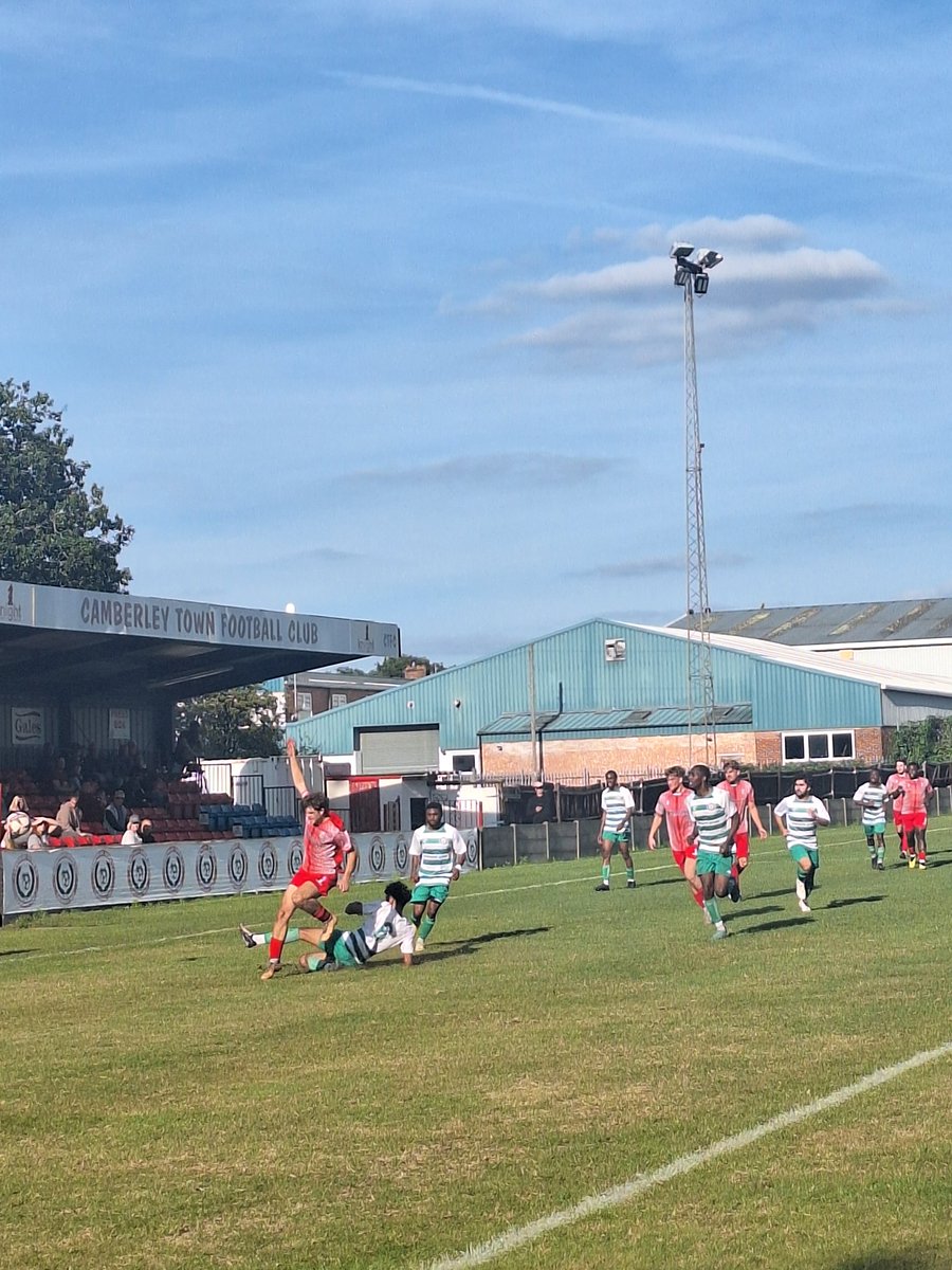 Holly0aks's tweet photo. Camberley Town v Chipstead ⚽️ https://t.co/usPTvHqf4A