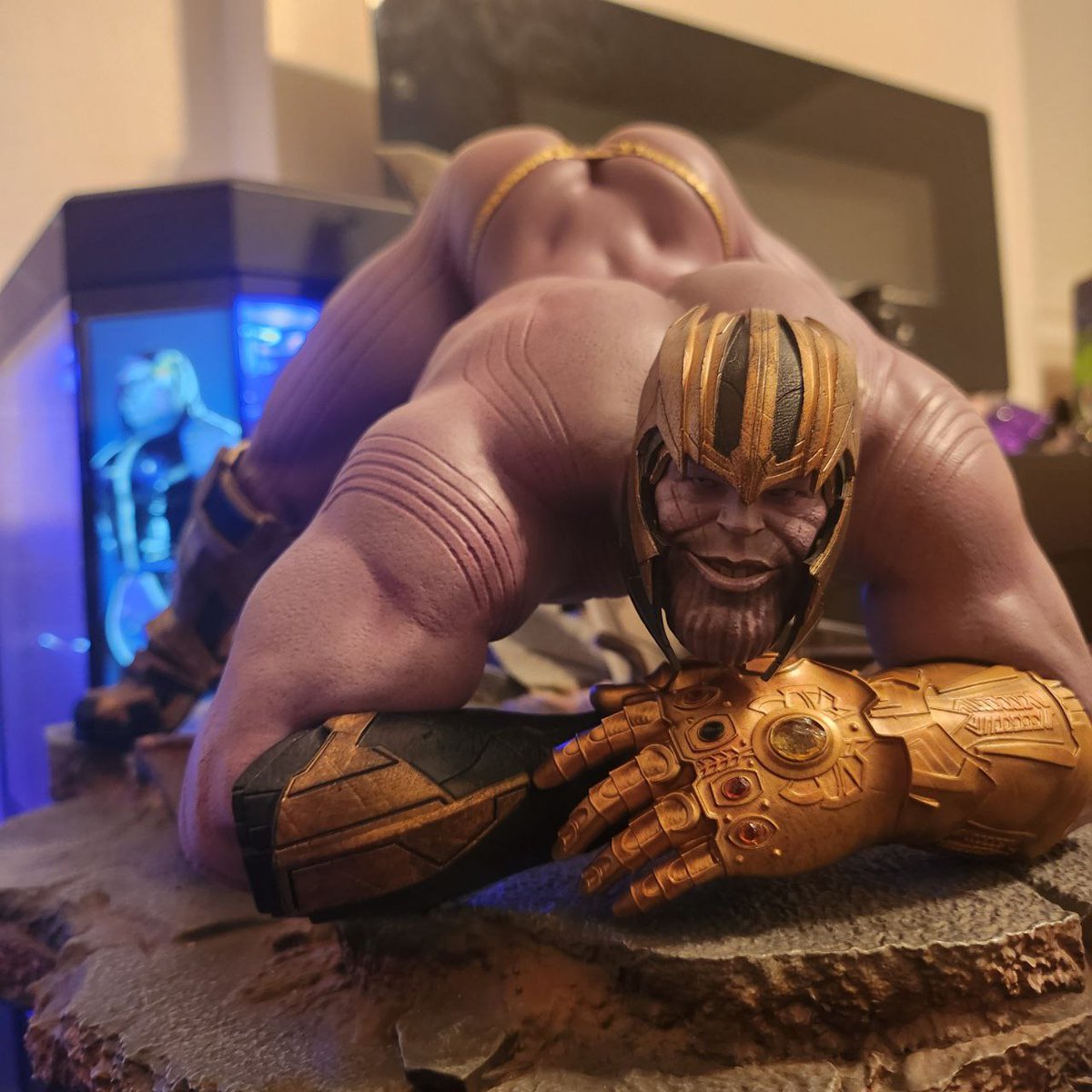 PupSpec's tweet photo. I think I have to review this one.

#NLstudio #thanosjackopose #soto https://t.co/oiujJ43KfF