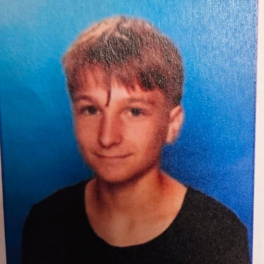 _Direct_News's tweet photo. Urgent 🚨 #DISPARITION #Antoine #RetrouverAntoine
#Gers : la gendarmerie lance un appel à témoins après la fugue d'un mineur de 13 ans
L'adolescent est porté disparu depuis ce vendredi 13 septembre, lorsqu'il a quitté la région de #Masseube.
https://t.co/6ghSRNrbvr