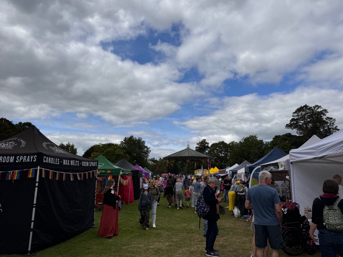Fantastic day at <a href="/EastleighPrideC/">EastleighPrideCIC</a> on the <a href="/Eastleigh_TC/">Eastleigh Town Council</a> stall. It’s always a jewel in the crown on the Eastleigh events calendar. Thanks to all who work to make it possible. 

We spoke to lots of residents who gave us their thoughts, as we look to develop our strategic plan.