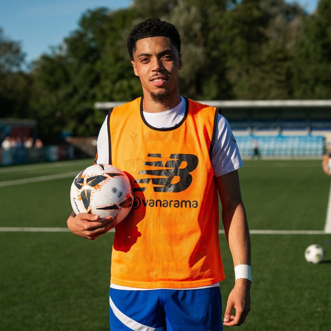 Just the four goals for Louis Walsh of <a href="/OxCityFC/">Oxford City FC</a> today 😮‍💨

#EmiratesFACup