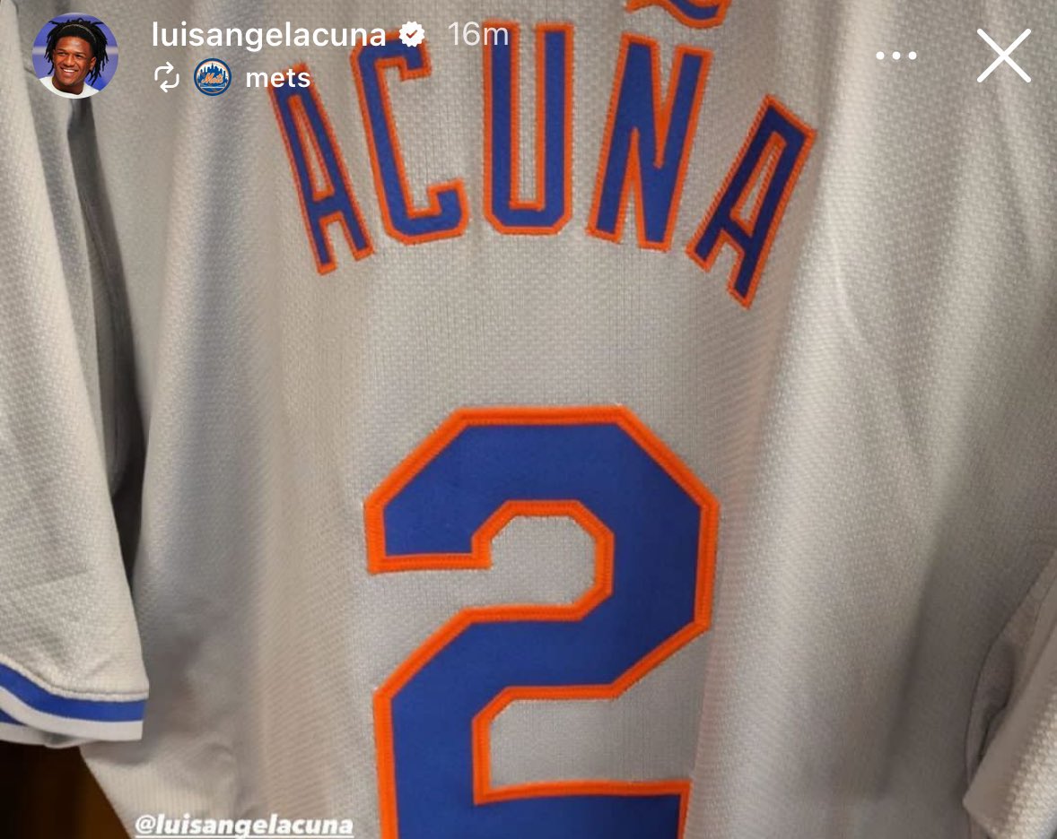 Ben_Yoel's tweet photo. Already the best #2 in New York baseball history. https://t.co/sXxnAR2Pi2