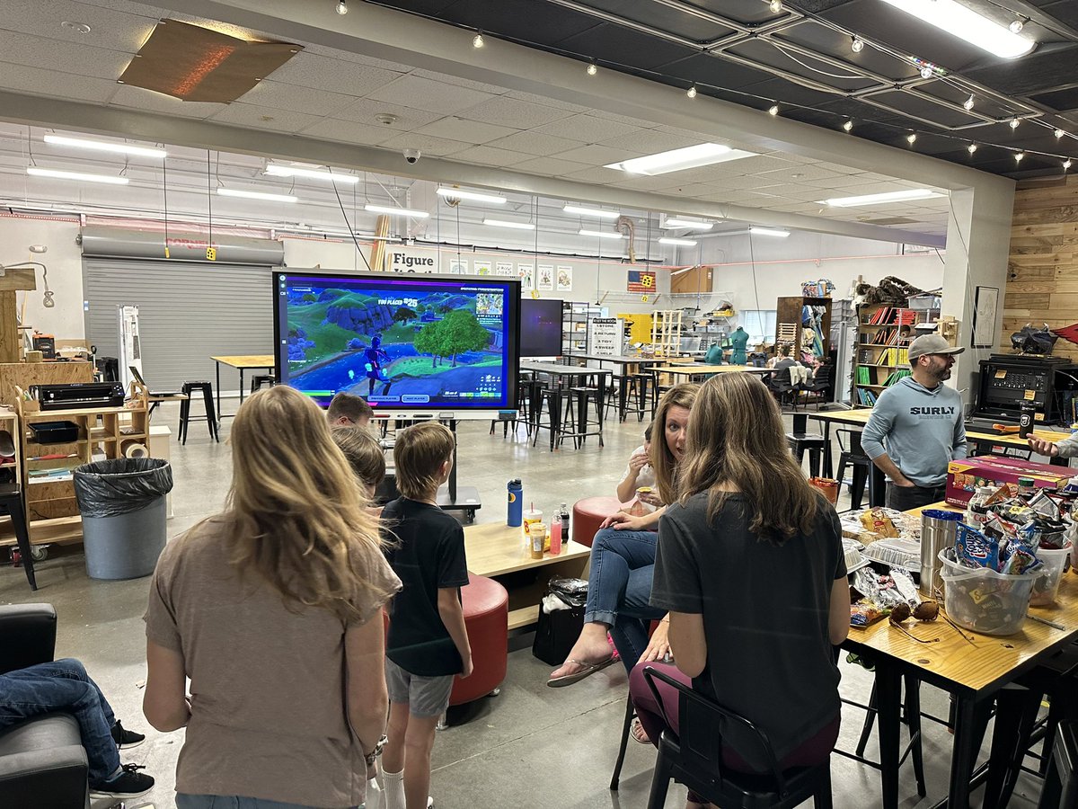 Running Ragnarok today with <a href="/VHELgg/">Valhallan Esports League</a> today. #esportssaturday #fortnite #valorant <a href="/secretlabchairs/">Secretlab</a> <a href="/LogitechG/">Logitech G</a>