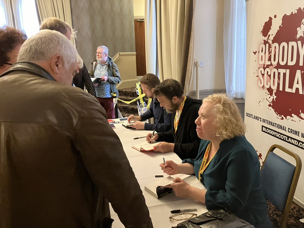 elenikwriter's tweet photo. Loved taking part in @BloodyScotland - thank you to @davidbishop for his expert hosting skills (and amazing footwear), and #DavidGreig and @AJWestAuthor for making it such fun. And, of course, everyone who came, asked questions and bought books. Readers are the BEST https://t.co/mplYIINnWl