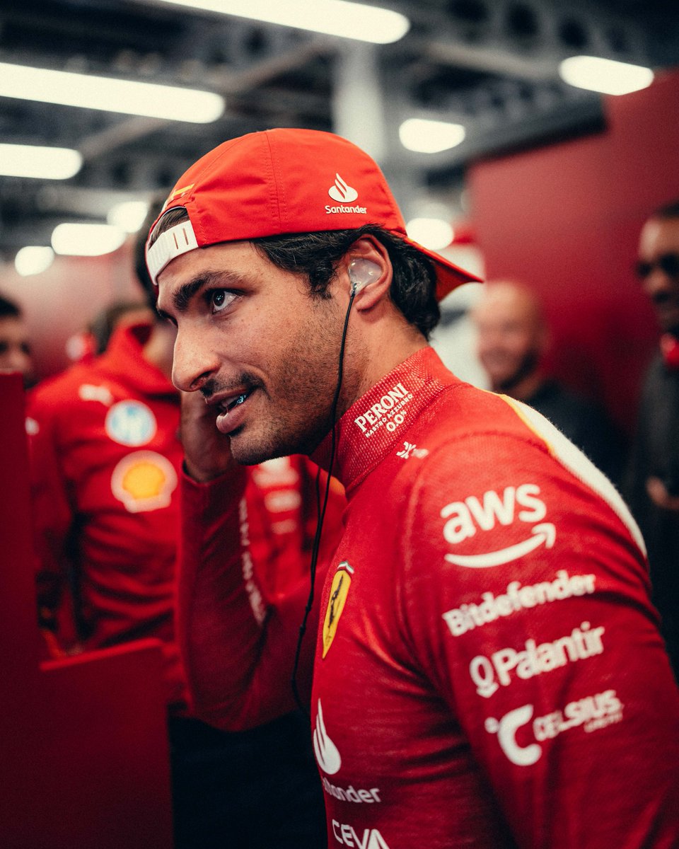ScuderiaFerrari's tweet photo. A day in the garage with C² 😎

#AzerbaijanGP 🇦🇿 #F1 https://t.co/2y6hcHnU5j