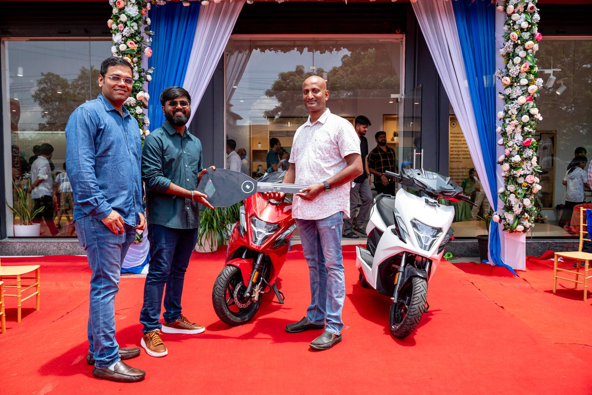Goa, your wish is our command! 🌴✨ We’re beyond excited to open Goa’s very first Super EV #SimpleStore!🛵

#GoaDiaries