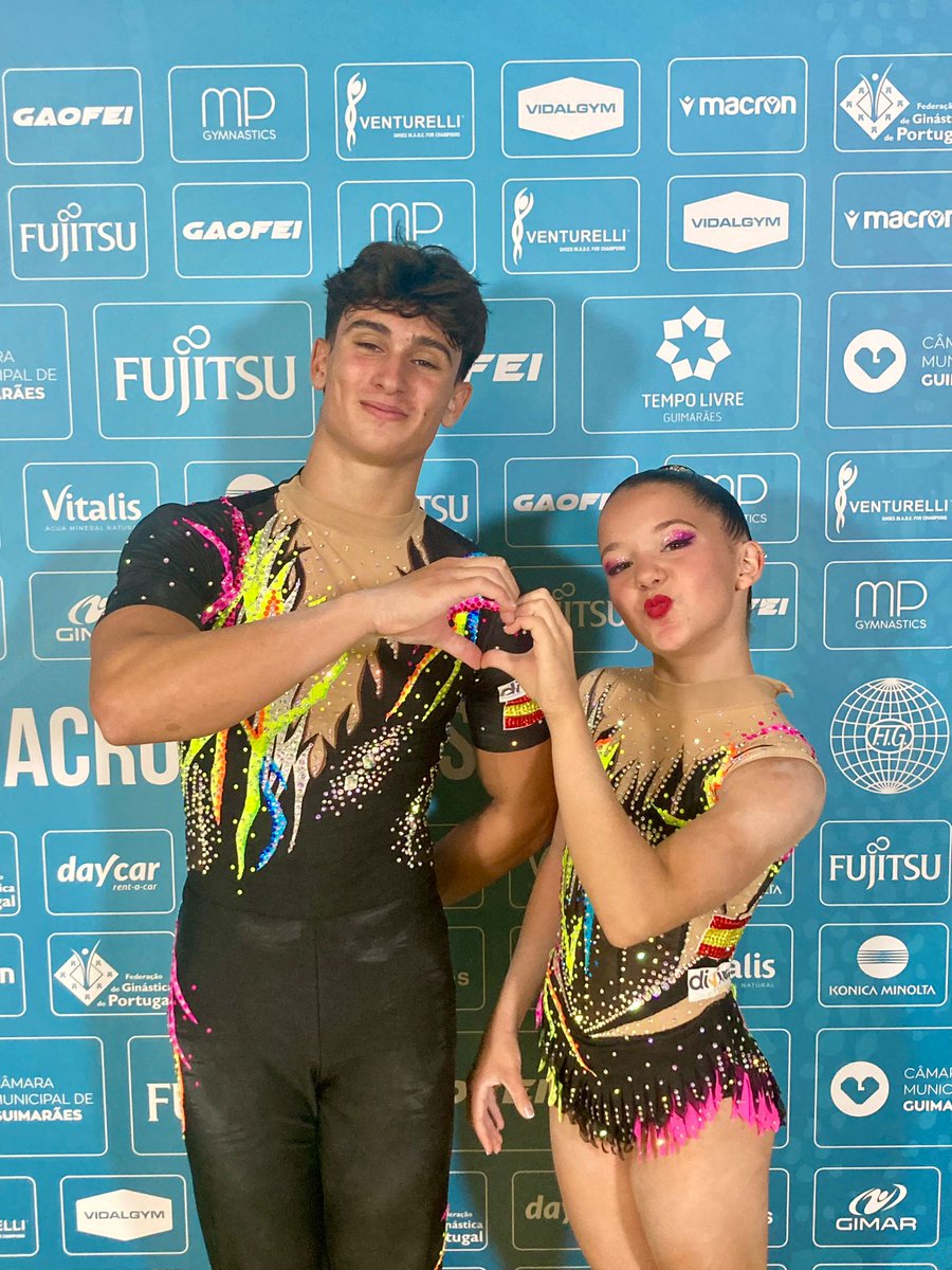 FgcvGimnasia's tweet photo. A por la final 🙌

Eric Sales y Andrea de la Guía, estamos con vosotros. Sigamos disfrutando del Campeonato del Mundo de gimnasia acrobática.

#Gimnasia | #Acrobática | #LaComunidadDeGimnasia https://t.co/PnZ72WbmN6