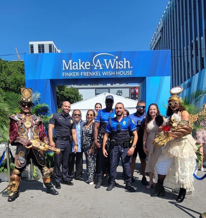 Commander A. Cooper tweet media