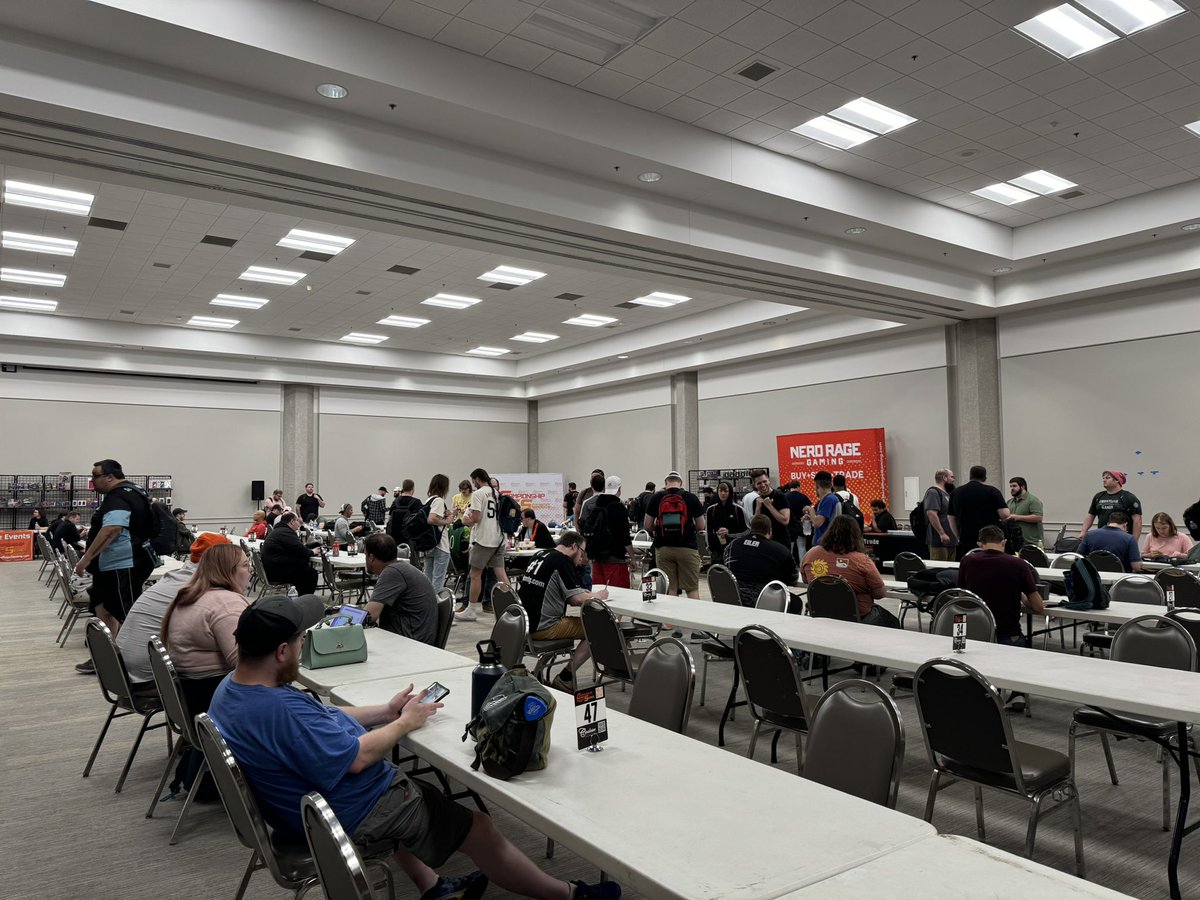 Dooter611's tweet photo. Arrived at #NRGLOU this morning, excited to defend my championship status today! Good luck everyone! https://t.co/rCRTsuXecW