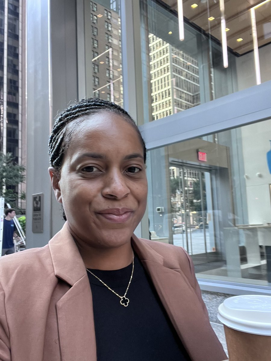 DrBeaMD's tweet photo. Back in the city from the motherland to attend my weekend MBA classes at Cornell. #GodsFavor #MBA #globalsurgeon #ICSBCS #DrBeaMD https://t.co/jDAdRpa5ju