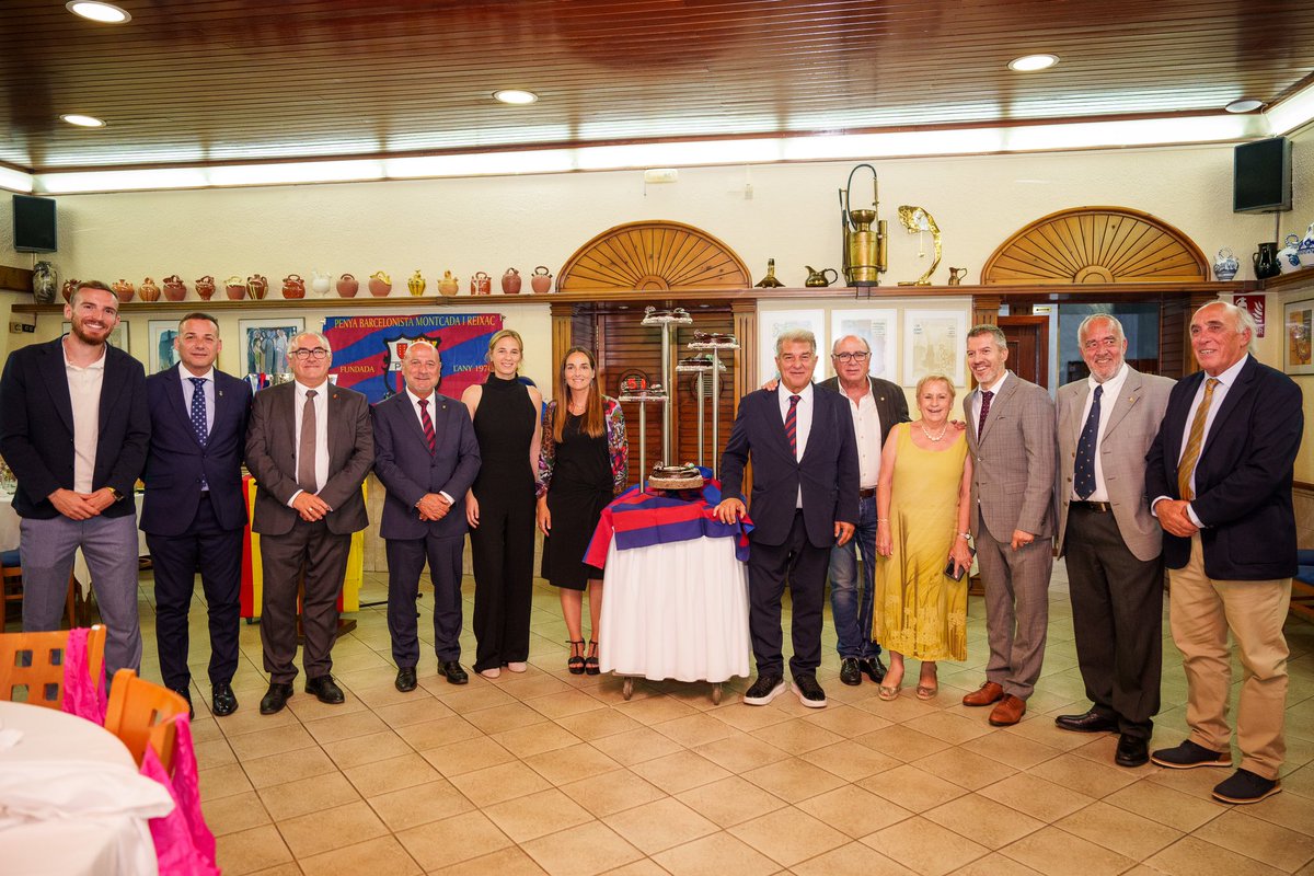 JIMacia's tweet photo. Ahir vaig acompanyar el President @JoanLaportaFCB  al sopar de celebració del 50è aniversari de la @pbmontcada . 
Per molts anys més i moltes gràcies a totes les persones que han fet possible  arribar a aquesta efemèride. 💙♥️ https://t.co/gRmE9sTJuC