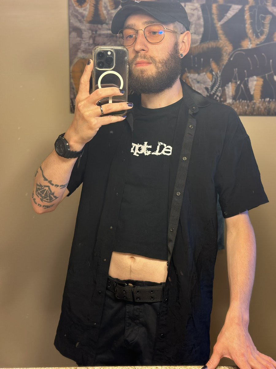 all tis no rizz 🔻 tweet media