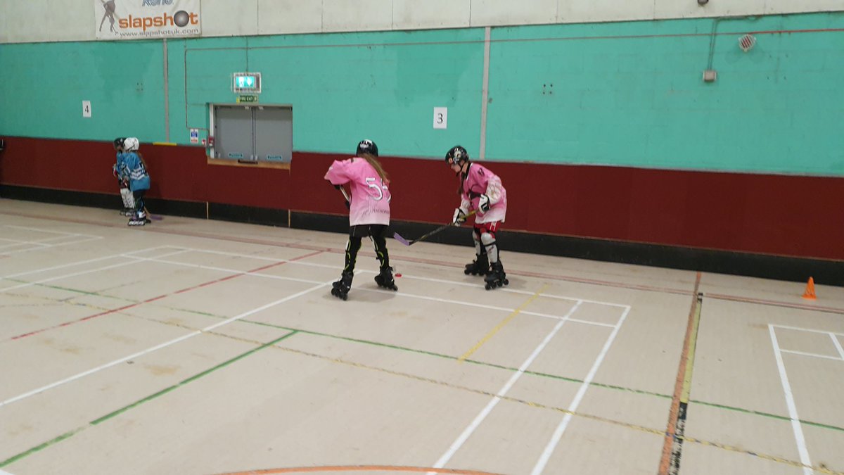 Two new players joined the Lion Cubs today and did amazing, playing with smiles even when they fell! 😊
Join us for inline hockey sessions: Saturdays or Mondays First two sessions free
Email info@lionsihc.co.uk for more info.
#LionCubs #InlineHockey #JuniorSports #JoinTheFun