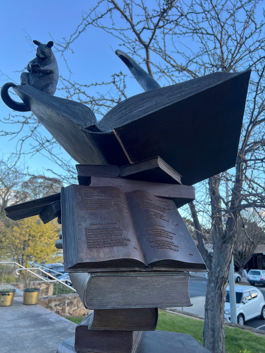 wapple15's tweet image. #AlphabetChallenge #WeekKforKnowledge