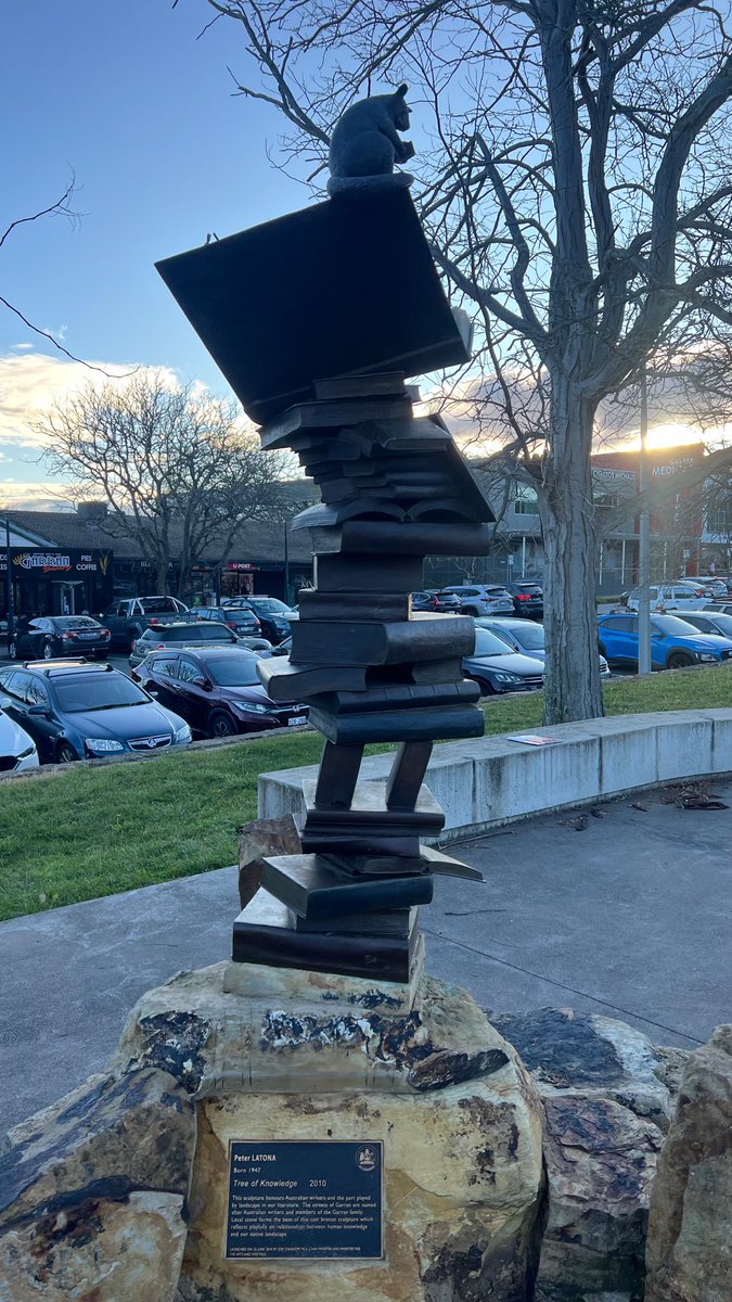 wapple15's tweet image. #AlphabetChallenge #WeekKforKnowledge