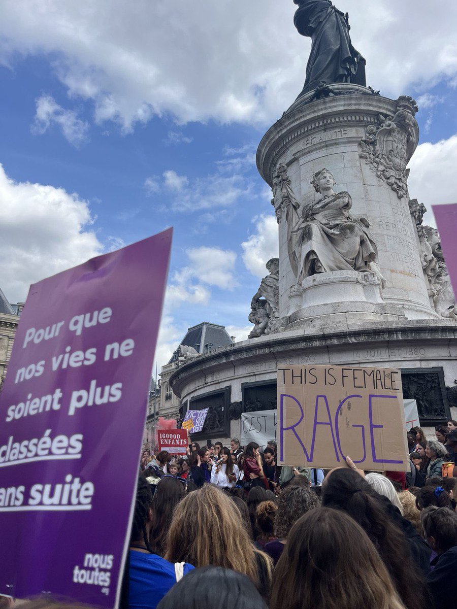 Mobilisation puissante et déterminée à Paris en soutien à Gisèle Pélicot.

Notre rage doit se traduire en actes.

Notre pays doit être à la hauteur et enfin tourner la page de la culture du viol et de l'impunité.