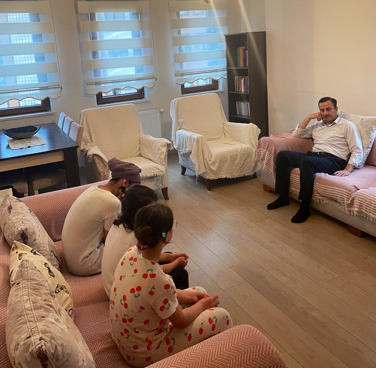 Çocuk Evlerimiz ile Çocuk İlk Koruma ve Değerlendirme Birimini ziyaret ederek denetimlerimize devam ediyoruz.

<a href="/tcailesosyal/">T.C. Aile ve Sosyal Hizmetler Bakanlığı</a>