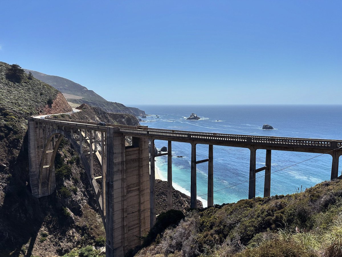 traxoid's tweet photo. Take me back to California 💛 https://t.co/sO4EeNxvTu