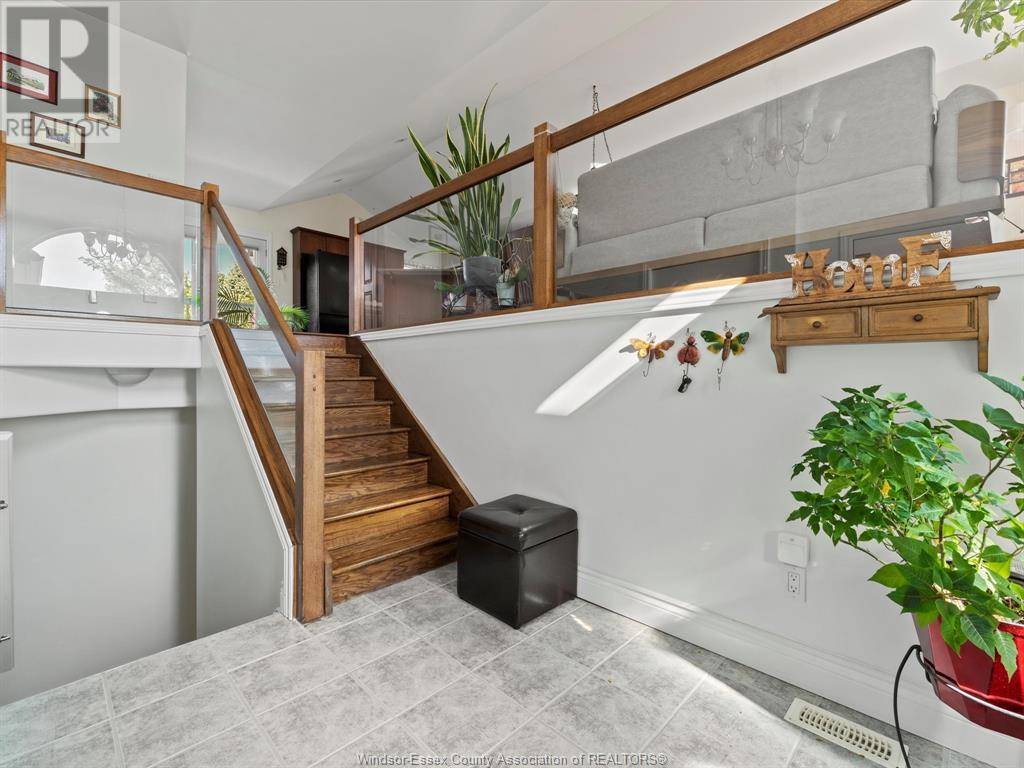 kris_ramotar's tweet photo. Open House 
Sun 1-3pm
309 CORETTI DR, Lakeshore
Offered @$699,900
Click 👉🏾 for more info https://t.co/bbsv8mZBC5 

Kris Ramotar
Salesperson
Real Broker Ontario Ltd. Brokerage
519.259.9310 https://t.co/zE2JeHkluY