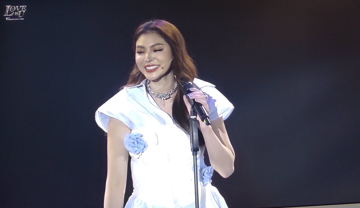 Fayes_sunflower's tweet photo. You are the one 🫰🏽💕 #FayeYoko1stFanMeetInTH https://t.co/YRDn0uimr1