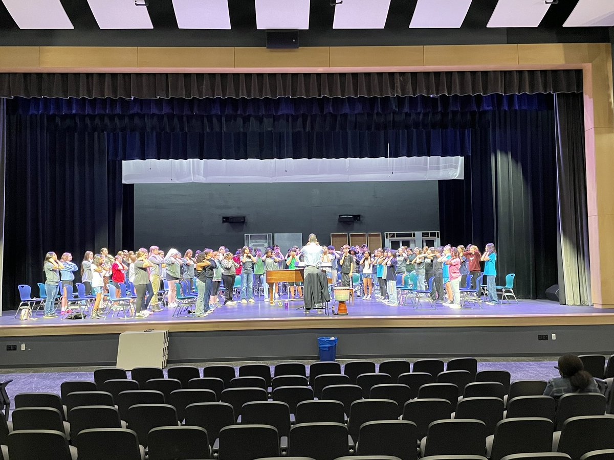 Jamie Sample (@samplesingit) on Twitter photo So happy to host Big Sing ‘24! Welcoming students from <a href="/justice_choirs/">Mrs. Lansberry</a> , Falls Church HS, <a href="/MeridianMstangs/">Meridian High School</a> , <a href="/mehms/">Mary Ellen Henderson Middle School</a> , Luther Jackson MS, <a href="/GlasgowMS/">Glasgow MS</a> . So happy to host Big Sing ‘24! Welcoming students from <a href="/justice_choirs/">Mrs. Lansberry</a> , Falls Church HS, <a href="/MeridianMstangs/">Meridian High School</a> , <a href="/mehms/">Mary Ellen Henderson Middle School</a> , Luther Jackson MS, <a href="/GlasgowMS/">Glasgow MS</a> .