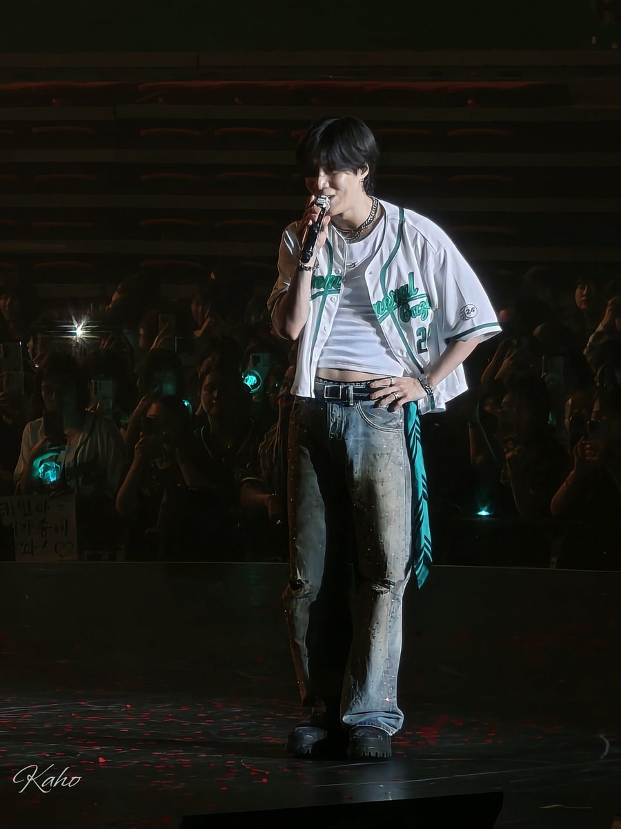 miyuki3700's tweet photo. #TAEMIN　
#EphemeralGazeinTaipei 
#TAEMIN_WORLD_TOUR

6v6 太ったね🥹🥹🥹 https://t.co/gEjodRT5jP