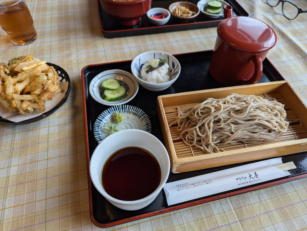 先週に長野県2泊3日で旅行に
行ってみたかったシャトレーゼホテルでアイス食べまくった✨✨