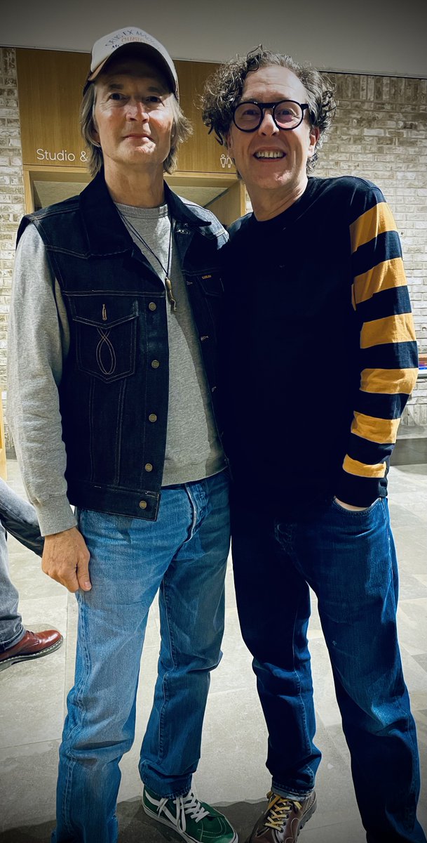 Miles Hunt tweet media