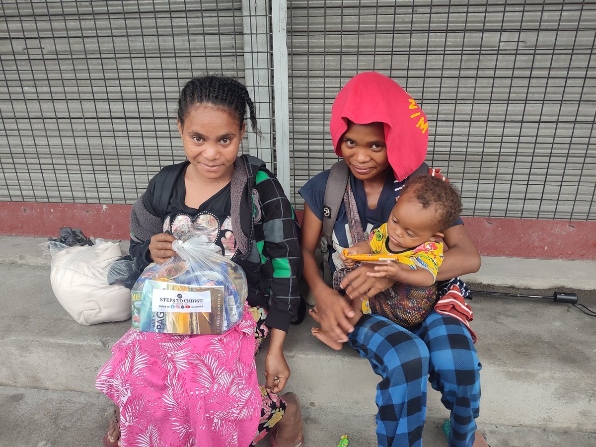 StepsToChrist_'s tweet photo. Doing What We Can ๐ซกโค๏ธโ๐ฅ
Jesus encourages us to use whatever resources and abilities we have to serve God and others. Our acts of genuine love and devotion leave a lasting impact and are remembered by God.
Thank you STC FAM for you blessings
God bless you fourfold
#thegoodwork https://t.co/MkYtrouqm7