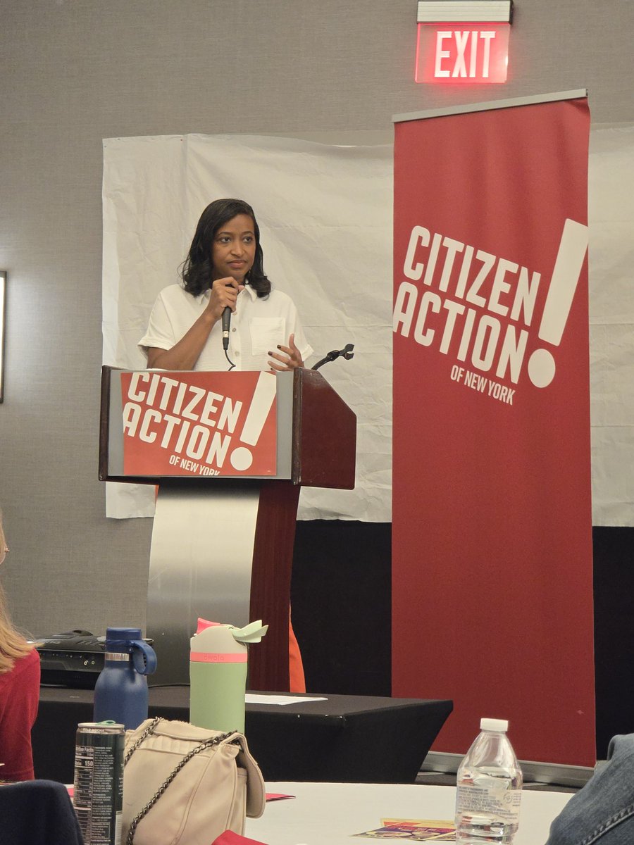 Incredible and inspirational talk by <a href="/Jasgripper/">Jasmine Gripper</a> at the <a href="/citizenactionny/">citizenactionny.bsky.social</a> Leadership Summit. #votewfp