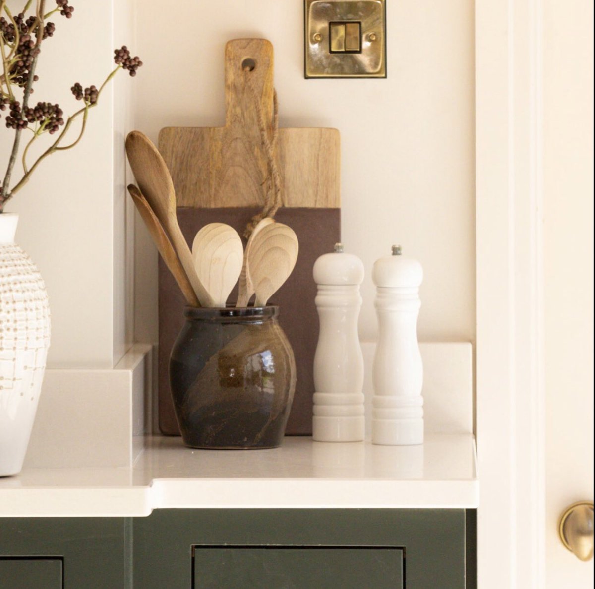 CharlesTed Home tweet media