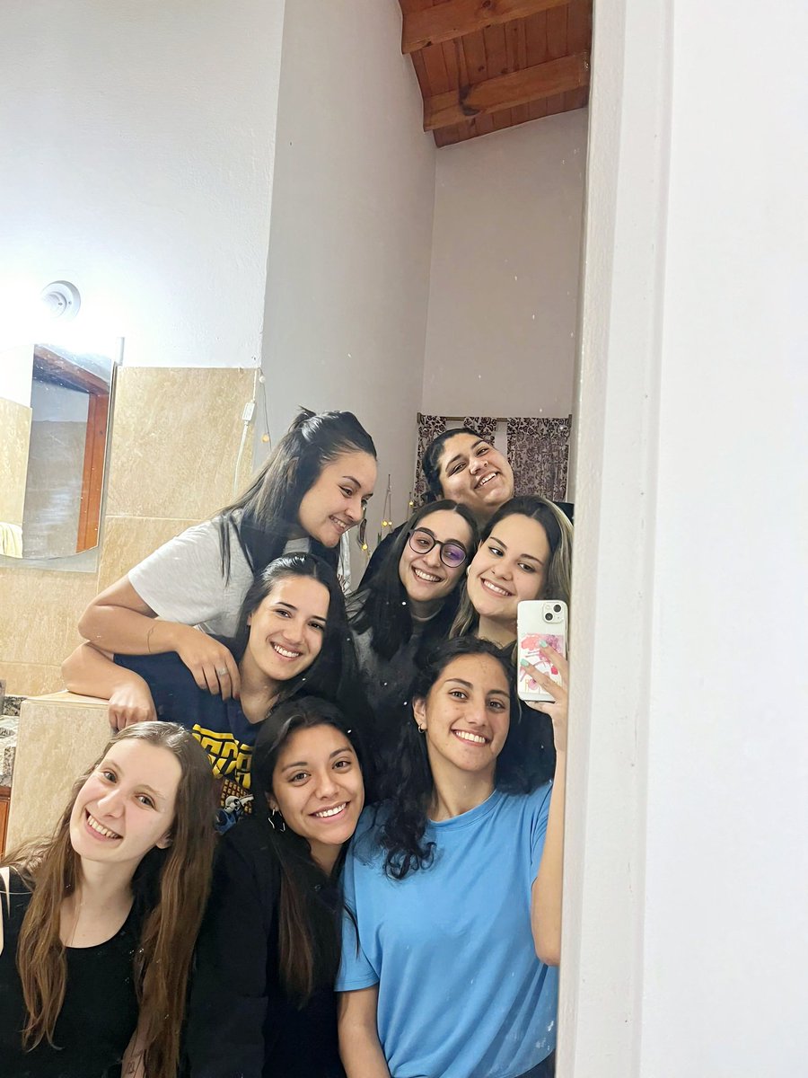 Hay amistades que son una curita al corazón ❤️‍🩹❤️‍🩹
