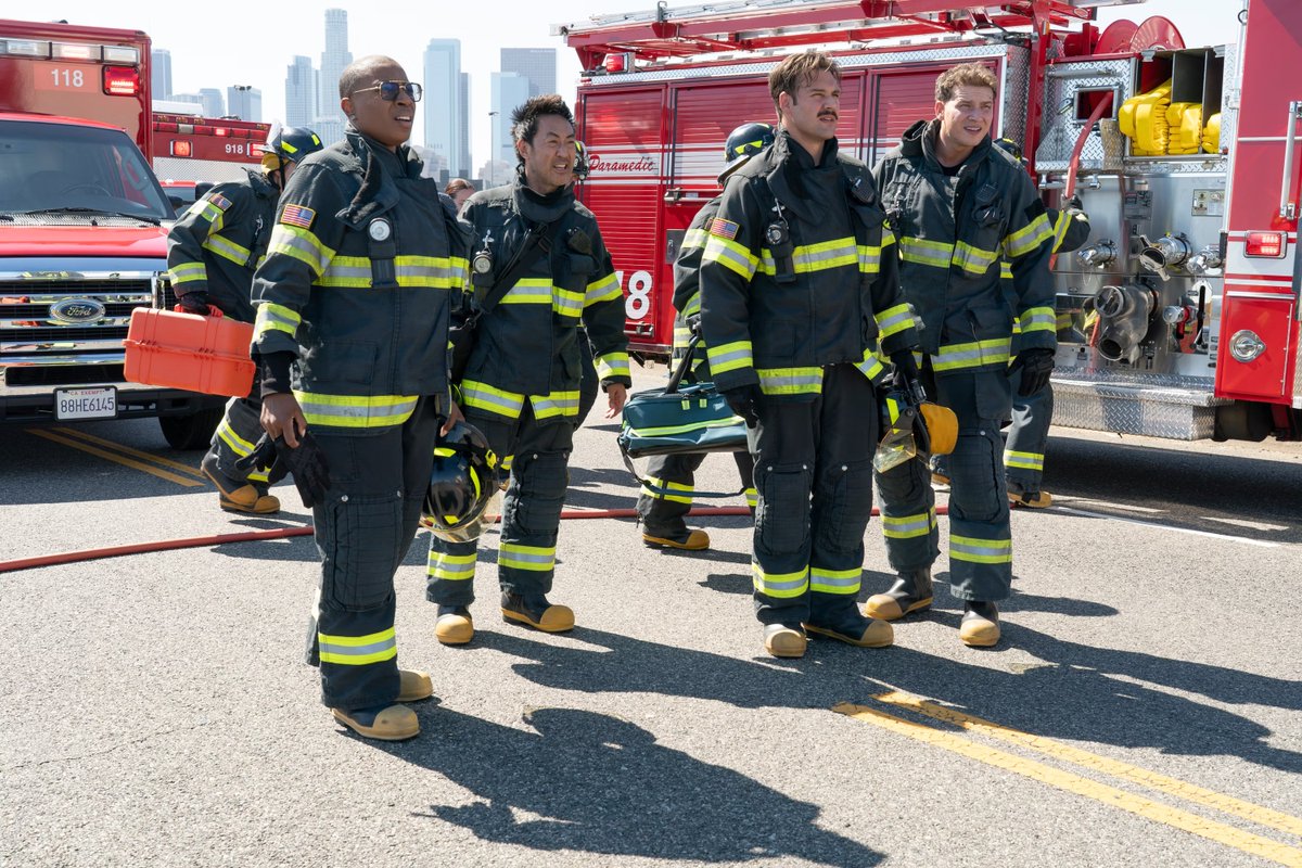 H50Europe's tweet photo. #911onABC #911abc We've uploaded the Promo Video &  38 HQ Episode Stills for 9-1-1  for 08.01 to our MyCoven Entertainment Blog. https://t.co/nve6J4ip4D #oliverstark #kennethchoi #aishahinds #ryanguzman #911abc #911onABC #911cast #tevan #evanbuckley #howiehan #henwilson #eddiediaz