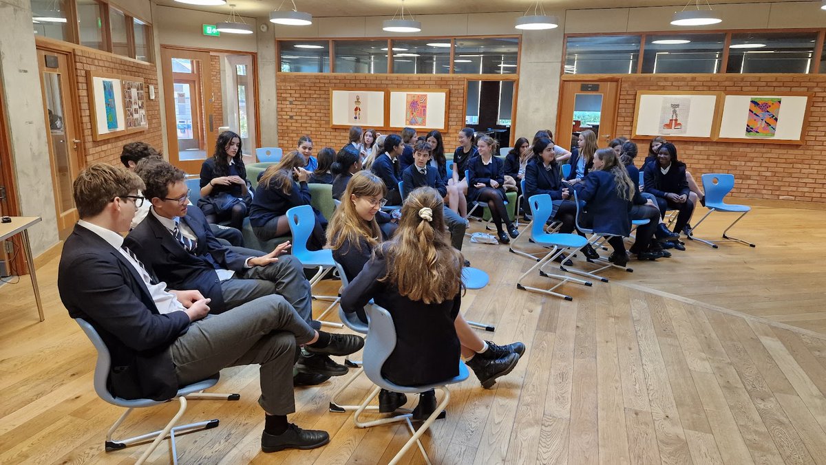 AlleynsPartners's tweet photo. Next week 52 Year 5s from nine local primary schools will be mentored by this wonderful group of  @AlleynsSchool Year 11s as part of the https://t.co/TFnFBTENFb weekly Saturday Maths programme. We're really looking forward to welcome our new maths experts! #powerofpartnerships https://t.co/ZzkaXfO3Rf