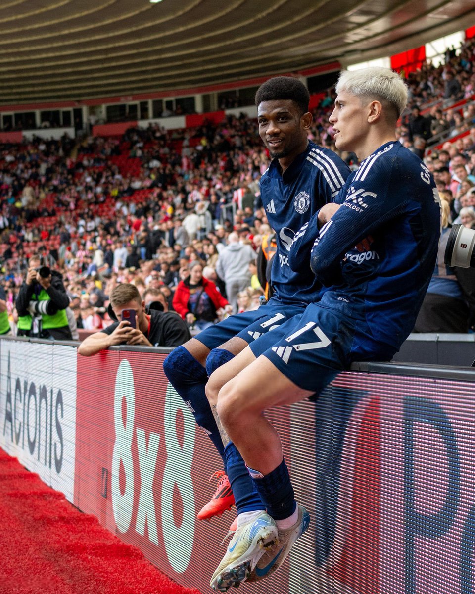 Jr. kagawa tweet media