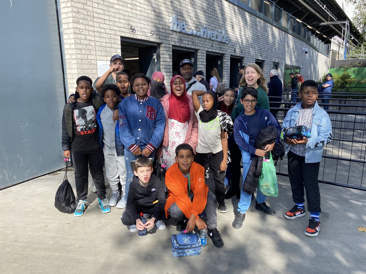 We’re very excited to be at Craven Cottage for Fulham v West Ham! <a href="/heathmereschool/">Heathmere Primary School</a> <a href="/FulhamFC/">Fulham Football Club</a> <a href="/RyanSessegnon/">Ryan Sessegnon</a>