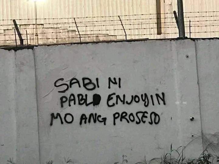 minortizism_'s tweet photo. HOY SABI NI PABLO ENJOYIN ANG PROSESO PERO HINDI NYA SINABI NA MAG VANDAL KAYO YARI KAYO KAY @imszmc NGAYON!!😭😭😂😂😂 https://t.co/p9KnzmDM86